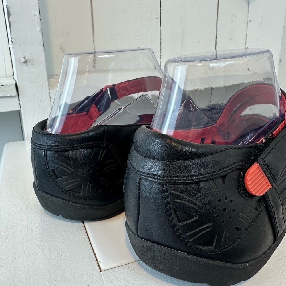 Baretraps Sandals Sneakers Shoes Women’s size 6.5 Farra Baretraos Black Velcro - Picture 4 of 13